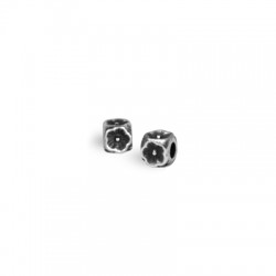 Entrepieza de Metal Zamak Cubo con Flor 5mm (Ø2.8mm)