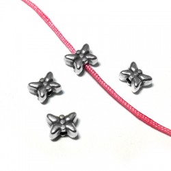 Entrepieza de Metal Zamak Mariposa 6x5mm (Ø1.5mm)