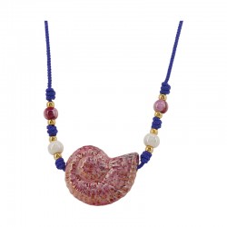 Collar de verano con concha y cuentas de cerámica rosa