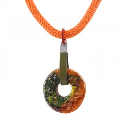 Collar Clásico Tipo Donut con Disco de Cerámica Naranja y Cordón Trepador