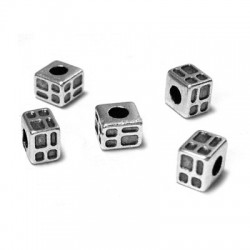 Entrepieza de Metal Zamak Cubo con Cuadros 3x3.7mm (Ø1.7mm)