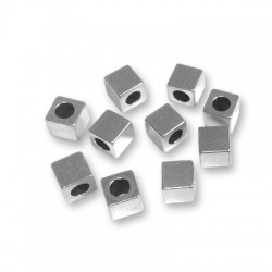 Cubo de Metal Latón 6x6x6mm (Ø 3.7mm)