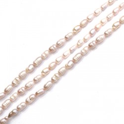 Perla Cultivada Irregular ~4-5mm (~66pcs/tira)