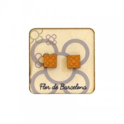 Base de Madera (50x50mm) con Pendientes Flor de Barcelona (Panot) con Pin (12x12mm)