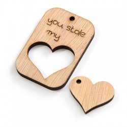 Colgante de Madera Rectangular 45x30mm con frase ''YOU STOLE MY''  y Corazón 21x25mm