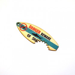 Colgante de Madera Surf "Danger Beware of Sharks" 60x20mm