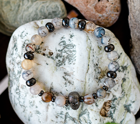 BRACELET W/ AGATE BEADS