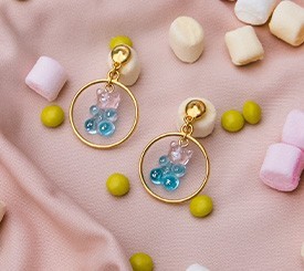 EARRINGS W/ GUMMY BEARS