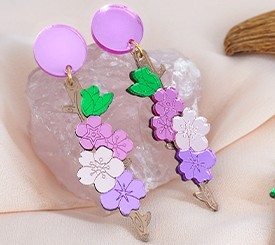 EARRINGS W/ PINK FLOWERS